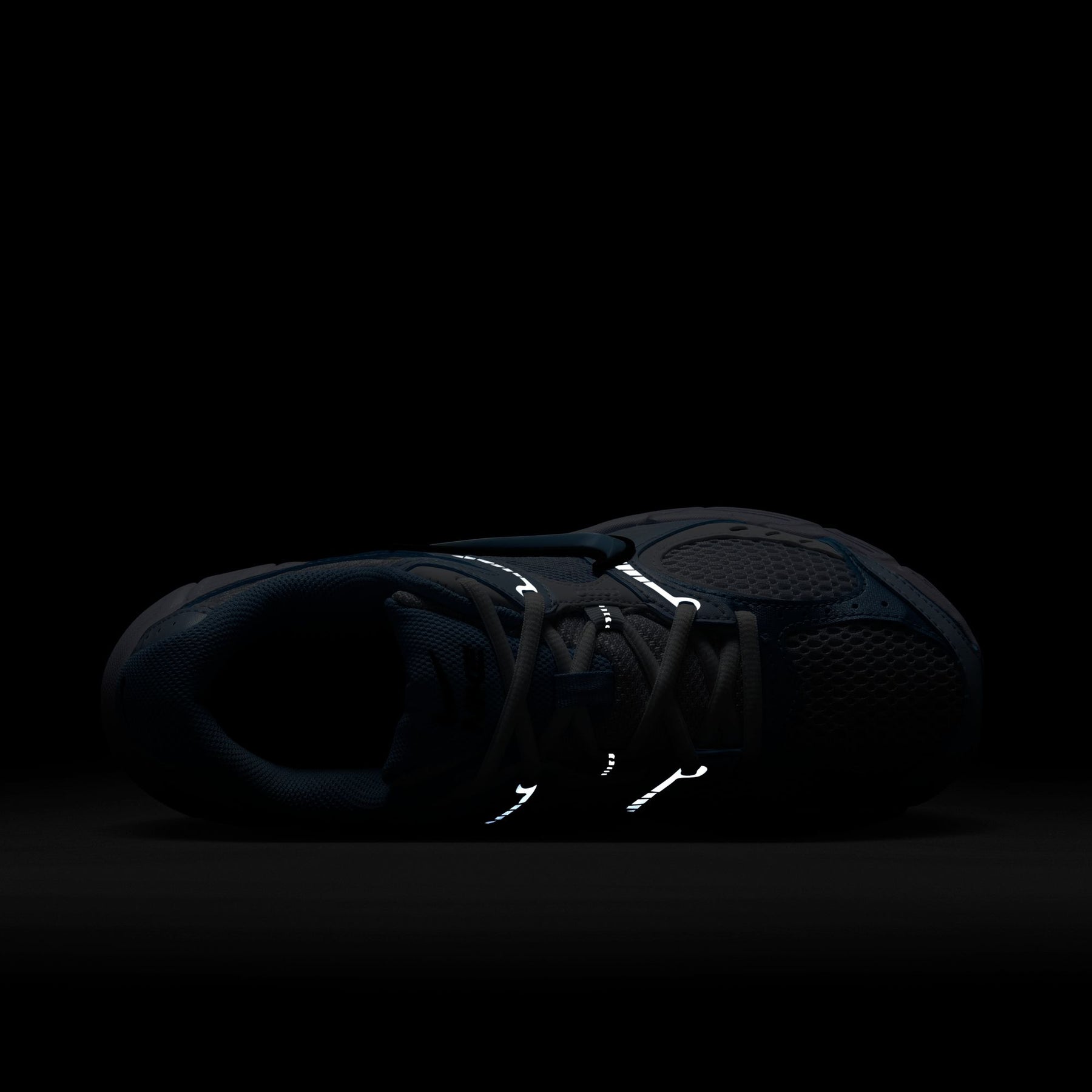 Giày Thể Thao Thời Trang Nữ Nike W Nike V5 Rnr
