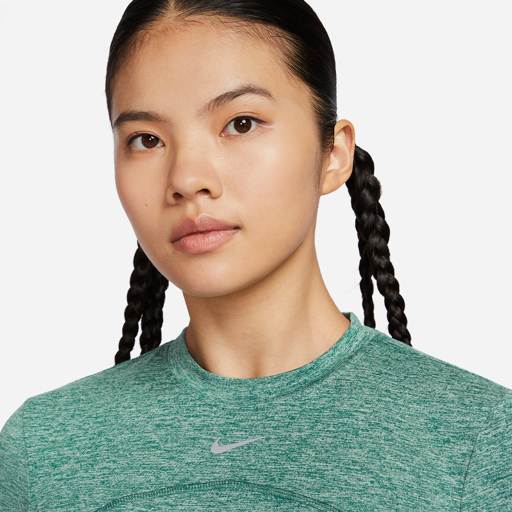 Áo Thể Thao Tay Dài Nữ Nike As W Nk Swift Elmnt Dfuvcrwtop