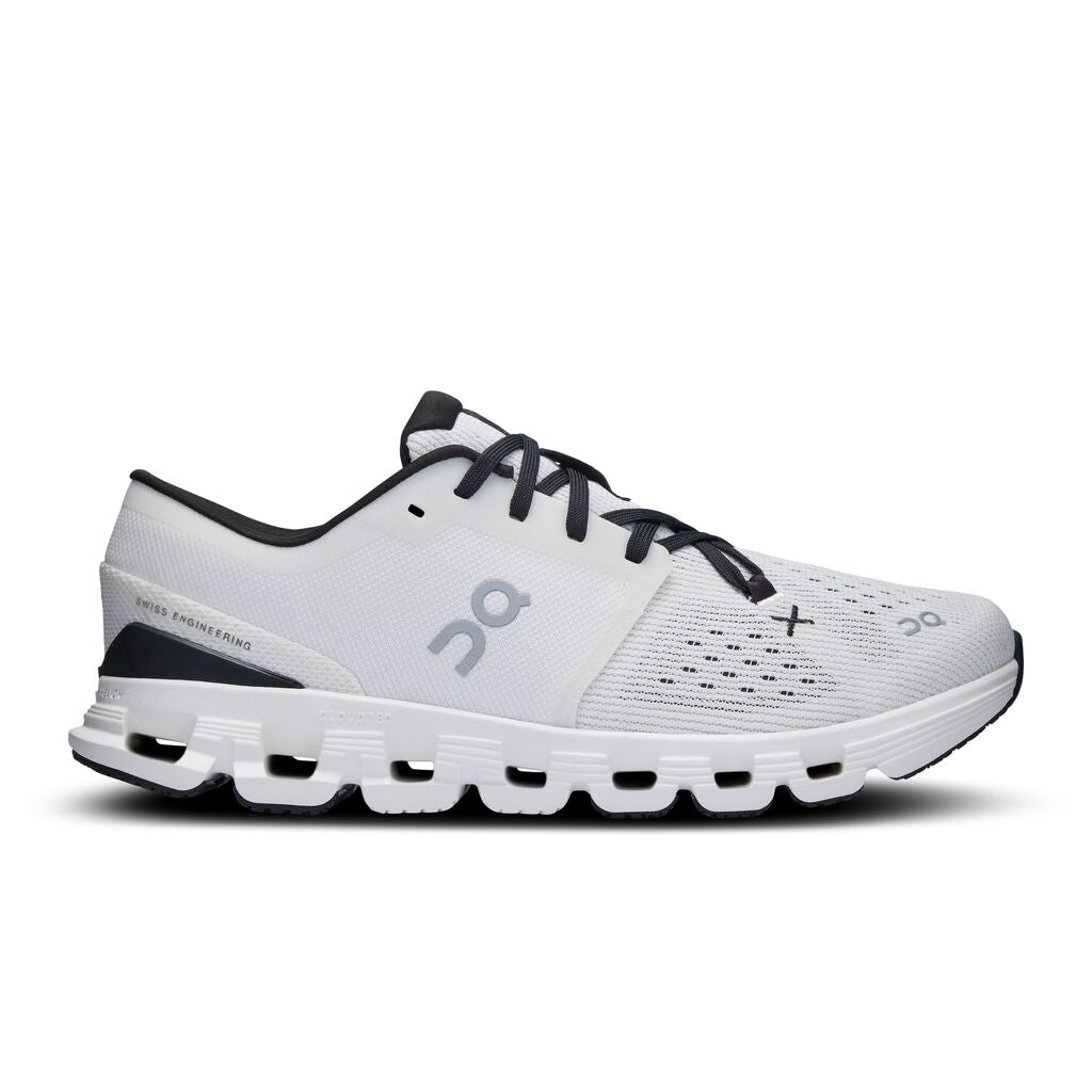 Giày thể thao Nữ On Running Cloud X 4