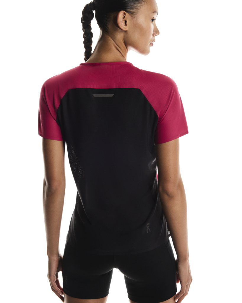 Áo Thể Thao Chạy Bộ Nữ On Running Performance-T