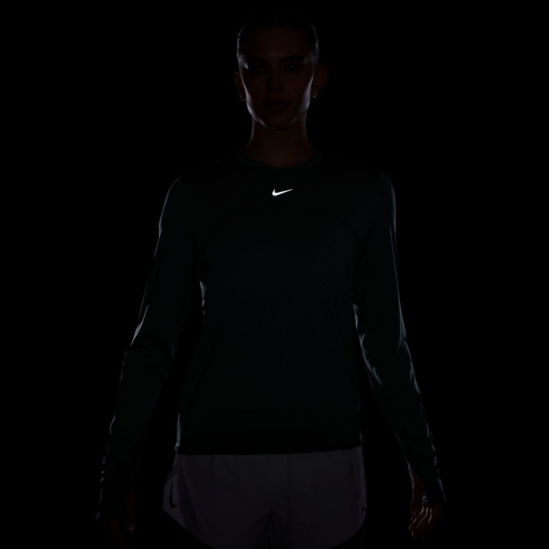 Áo Thể Thao Tay Dài Nữ Nike As W Nk Swift Elmnt Dfuvcrwtop