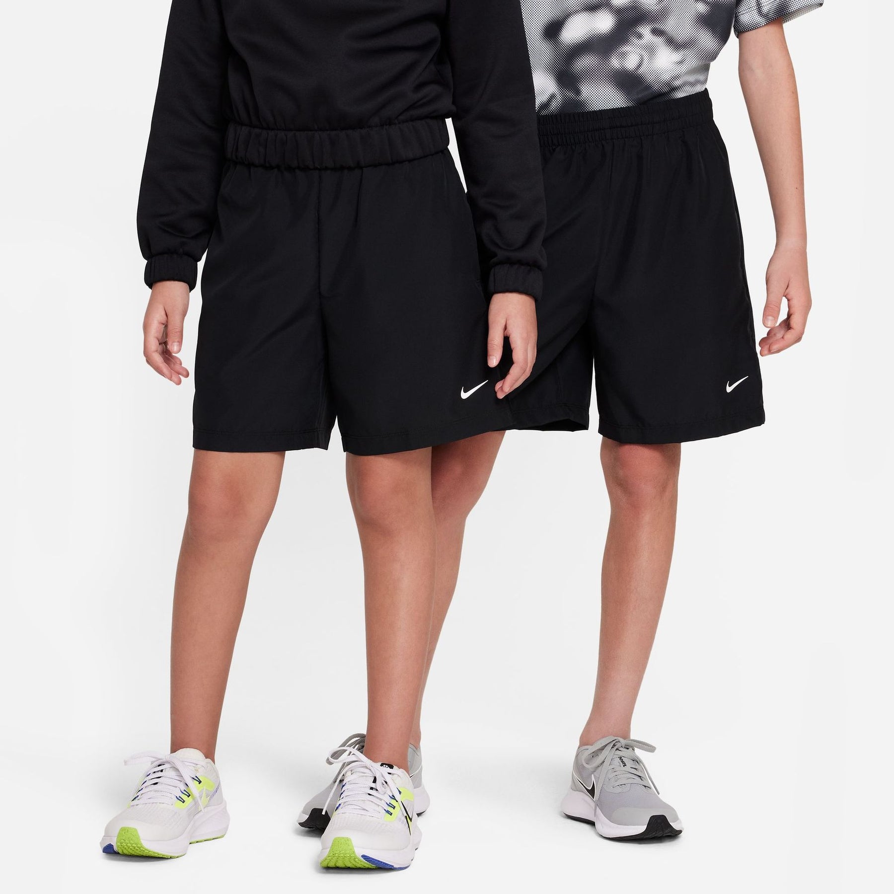 Quần Thể Thao Ngắn Trẻ Em Bé Trai Nike B Nk Df Multi Wvn Short