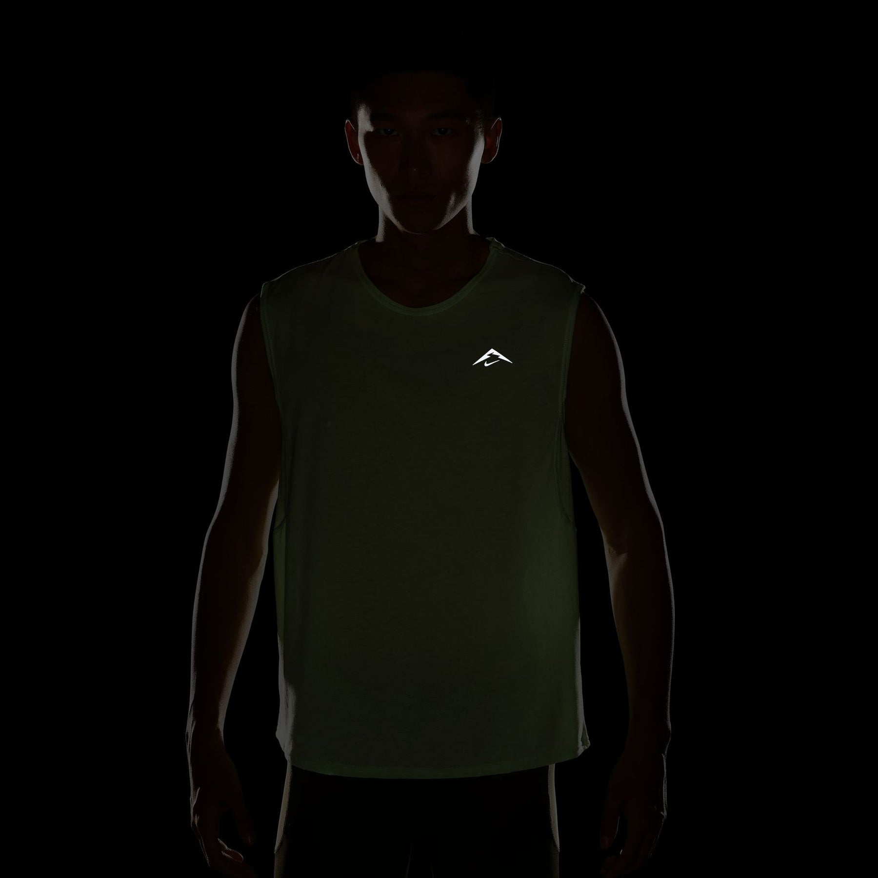 Áo Thể Thao Ba Lỗ Nam Nike As M Nk Df Solar Chase Slvls T