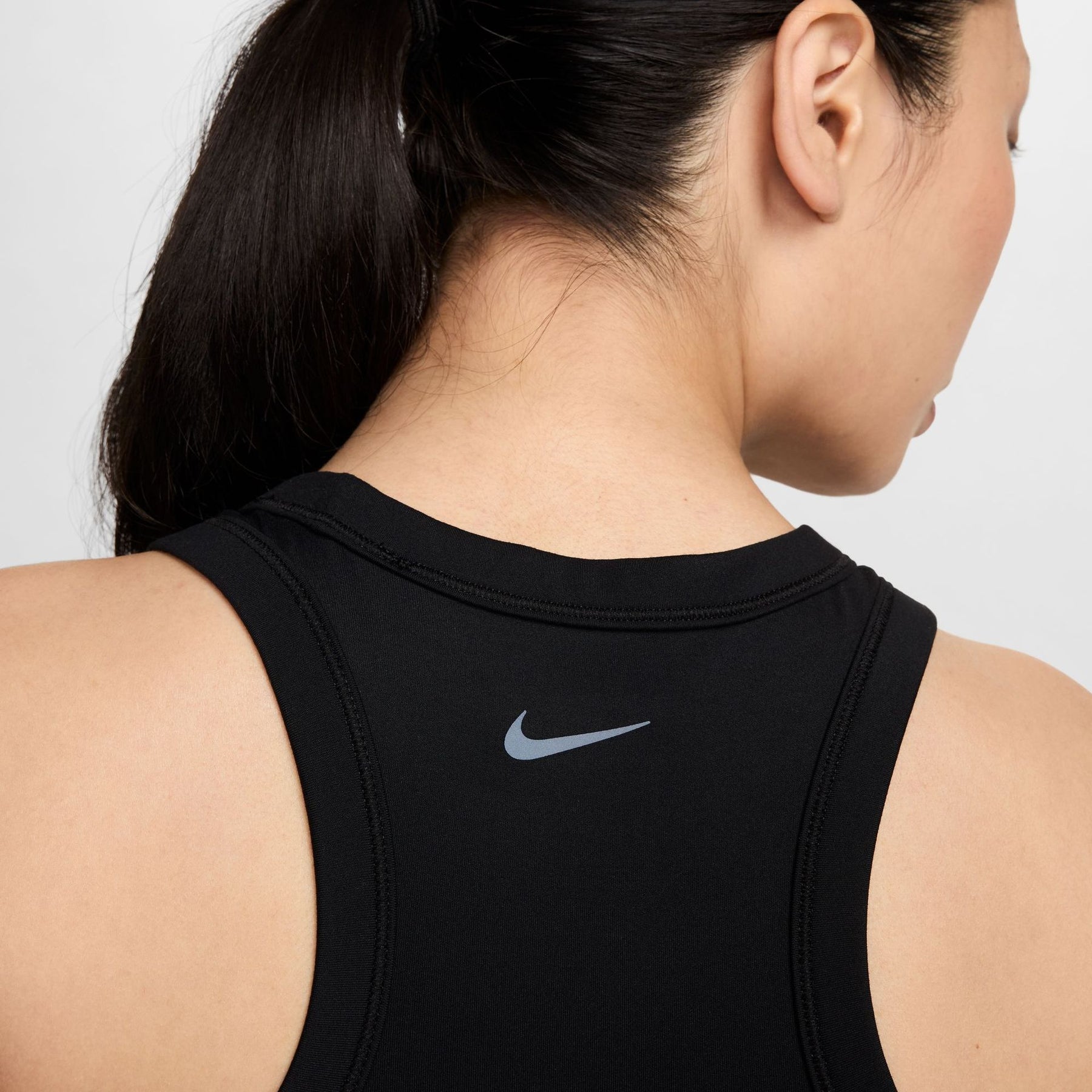 Áo Thể Thao Ba Lỗ Nữ Nike As W Nk One Fitted Dfcroptank