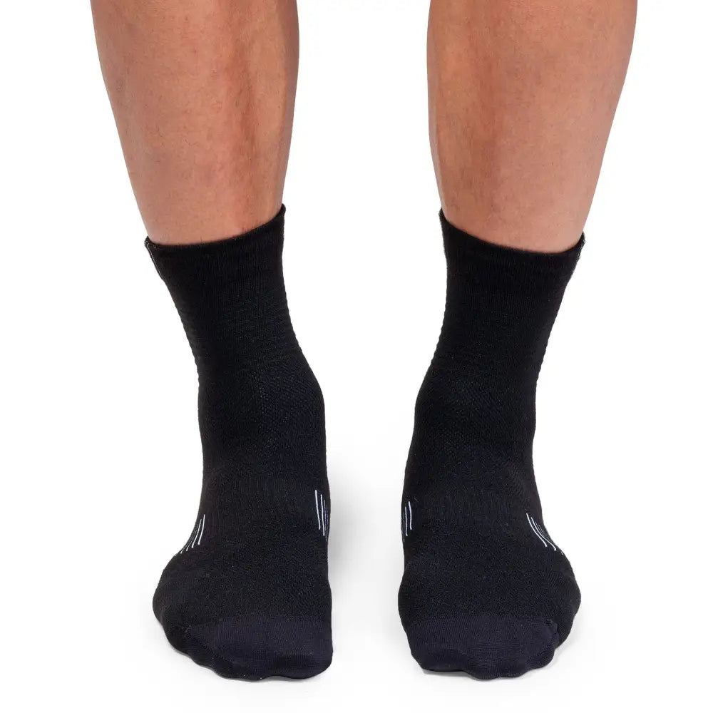 V Th Thao Nam On Pr | Ultralight Mid Sock M