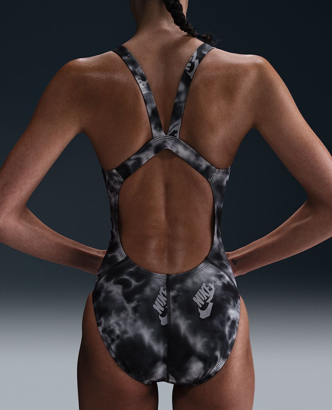 Đồ Bơi Thể Thao Một Mảnh Nữ Nike Swim Fastback One Piece (Phom Ôm Sát - không đệm ngực)