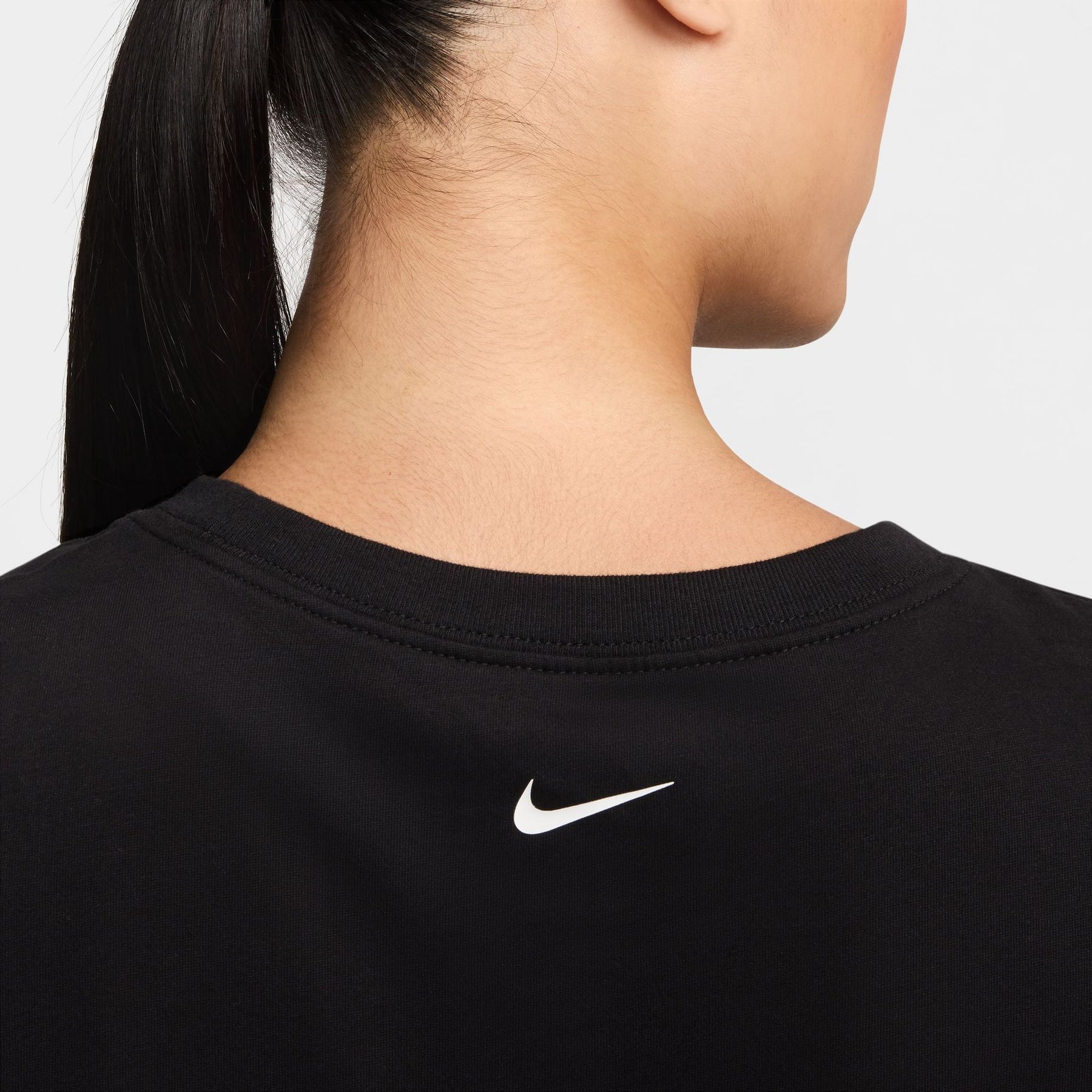 Áo Tay Ngắn Thể Thao Nữ Nike As W Nk Pro Ss Crp Tee Fa24