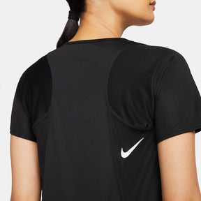 Áo Tay Ngắn Thể Thao Chạy Bộ Nữ Nike As W Nk Fast Df Ss Top