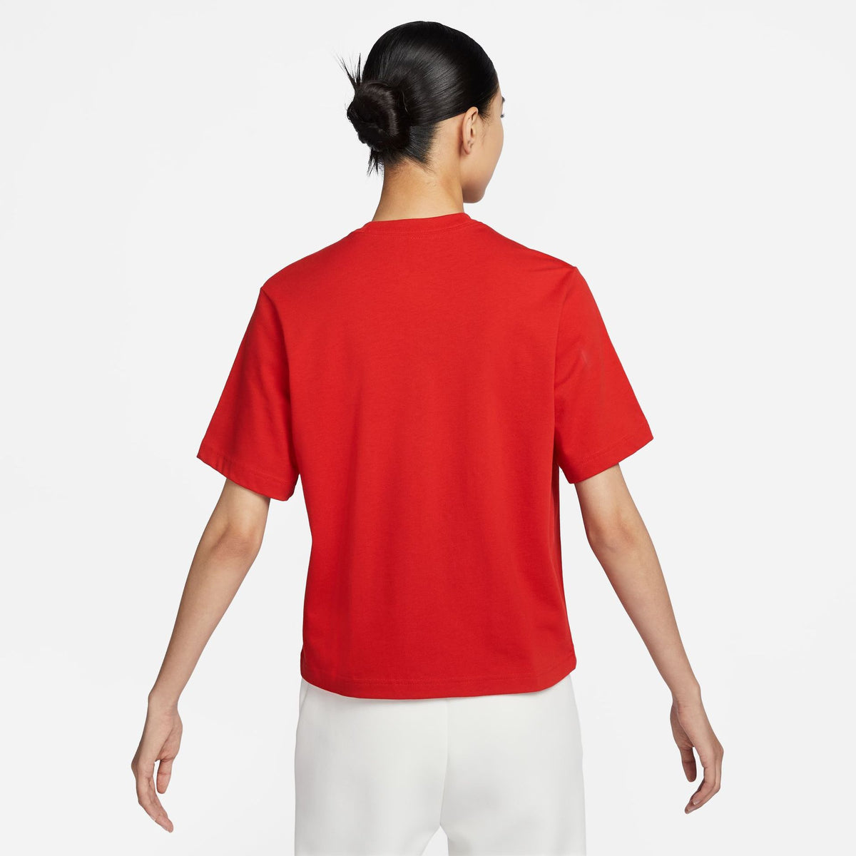 Áo Tay Ngắn Nữ NIKE Essential Boxy T-Shirt