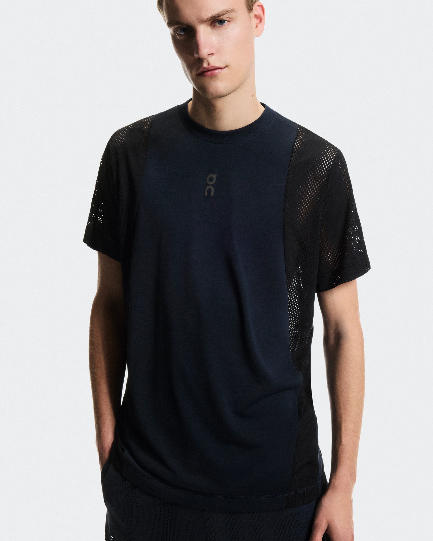 Áo Thể Thao Tập Luyện Nam On Running Train Volt-T