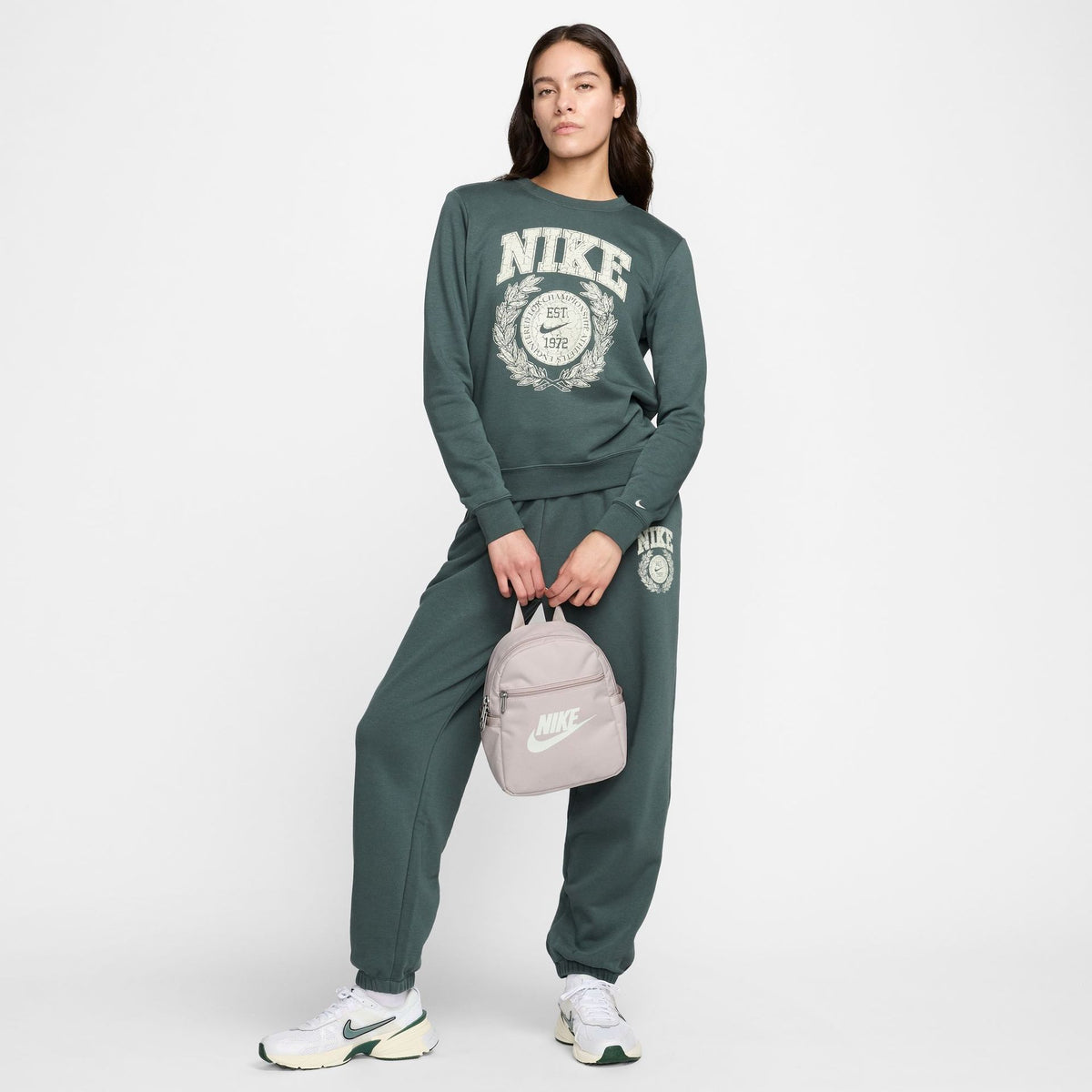 Ba Lô Thể Thao Nữ Nike W Nsw Futura 365 Mini Bkpk