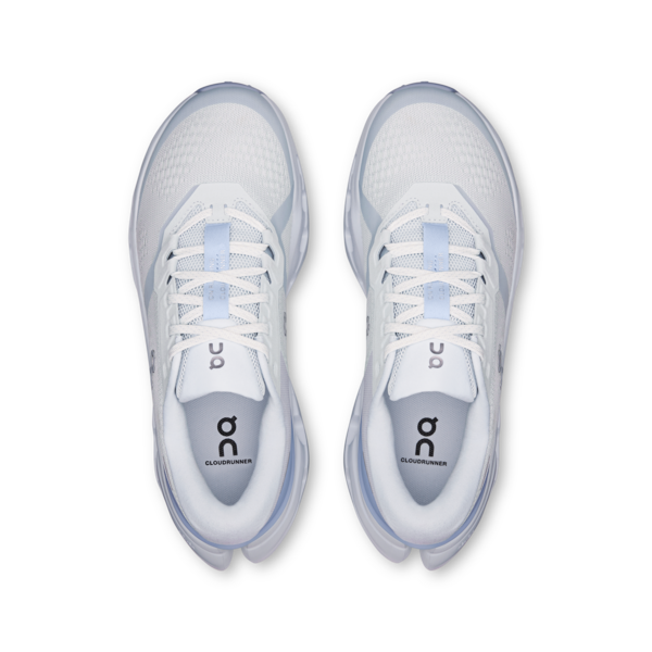 Giày Thể Thao Chạy Bộ Nữ On Running Cloudrunner 3