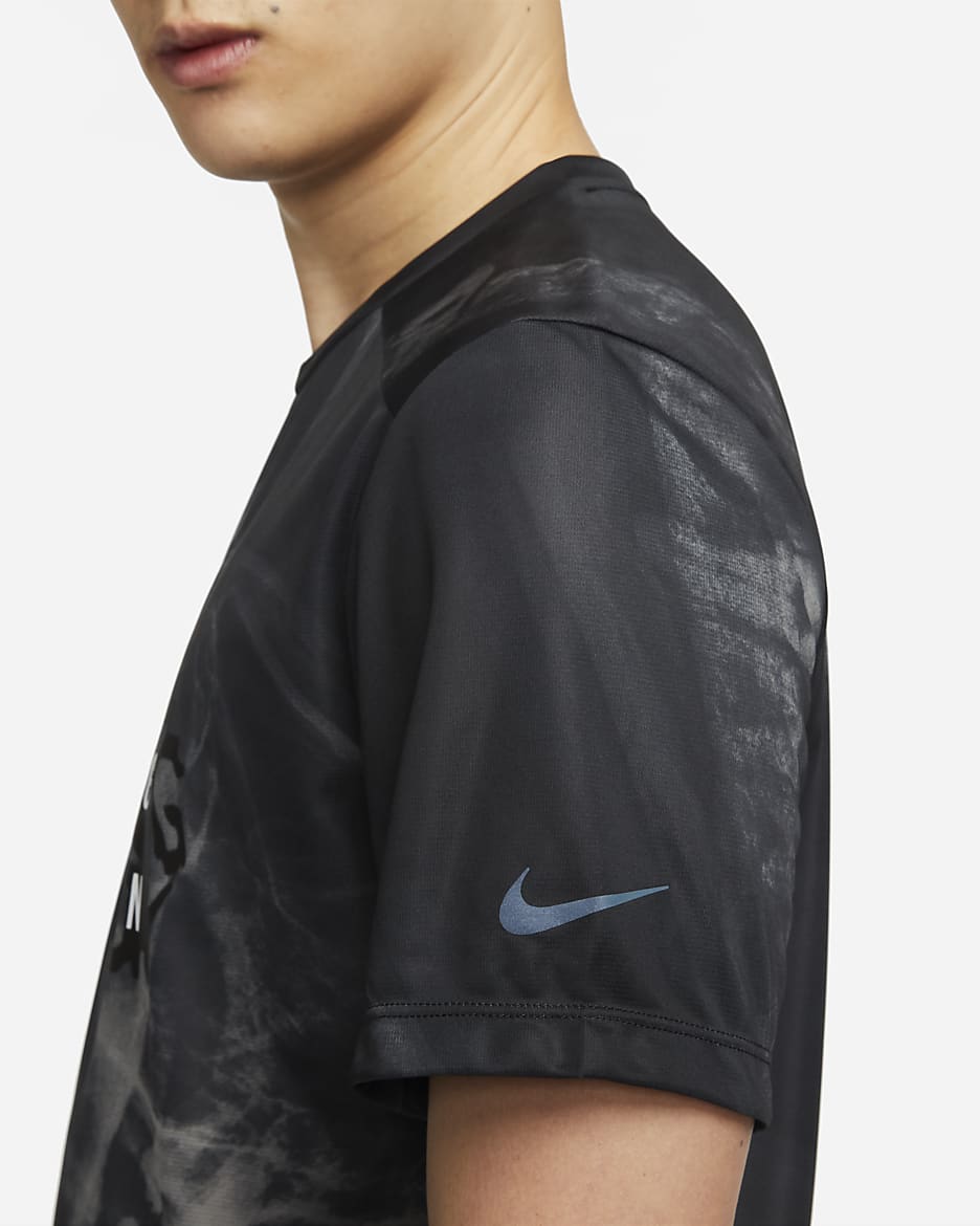 Áo Tay Ngắn Thể Thao Nam Nike As M Nk Df Run Dvn Rise 365 Ss