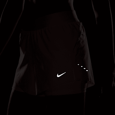 Quần Ngắn Thể Thao Chạy Bộ Nữ Nike As W Nk Swift Df Mr 2N1 Shrt