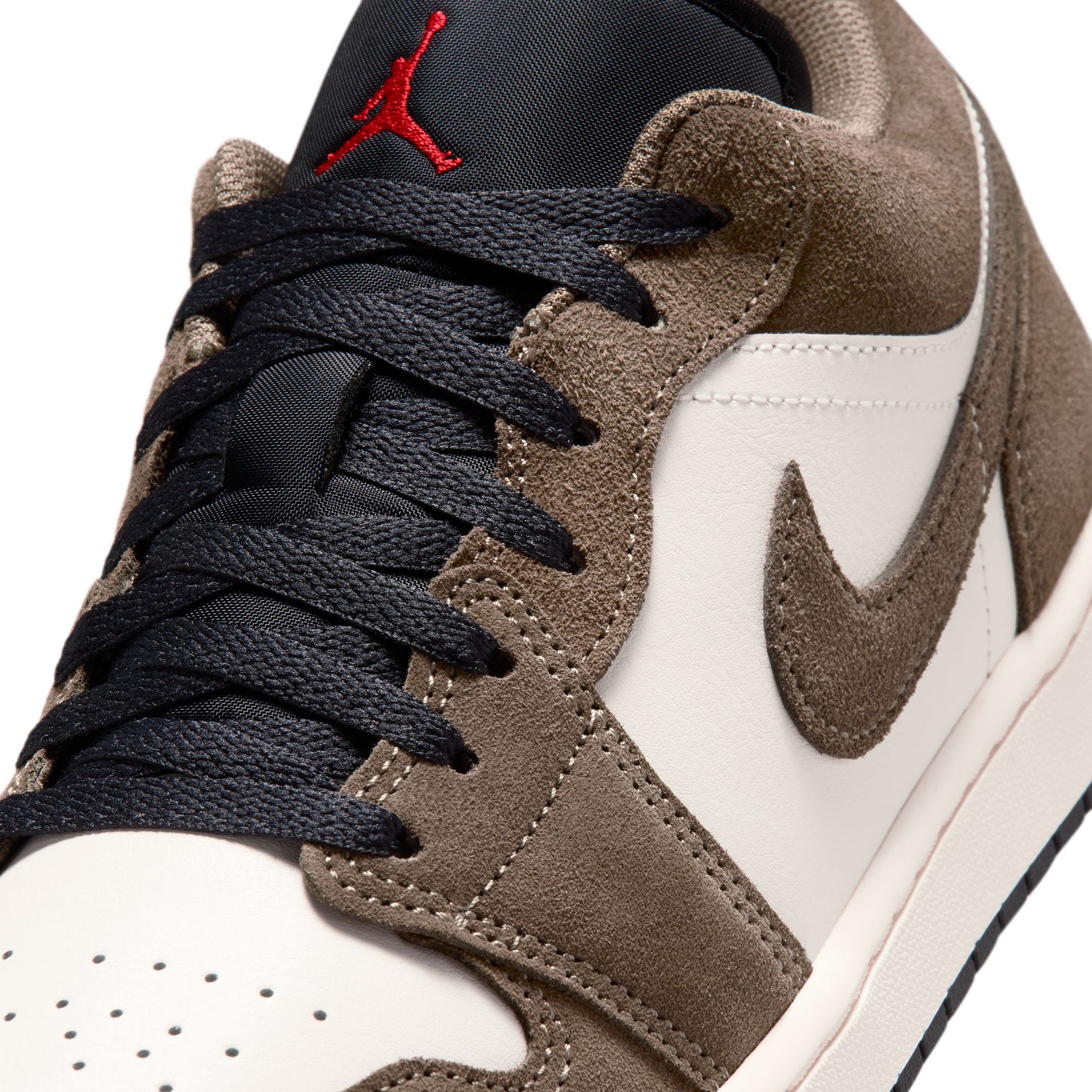 Giày Thể Thao Thời Trang Nam Nike Air Jordan 1 Low Bred Toe