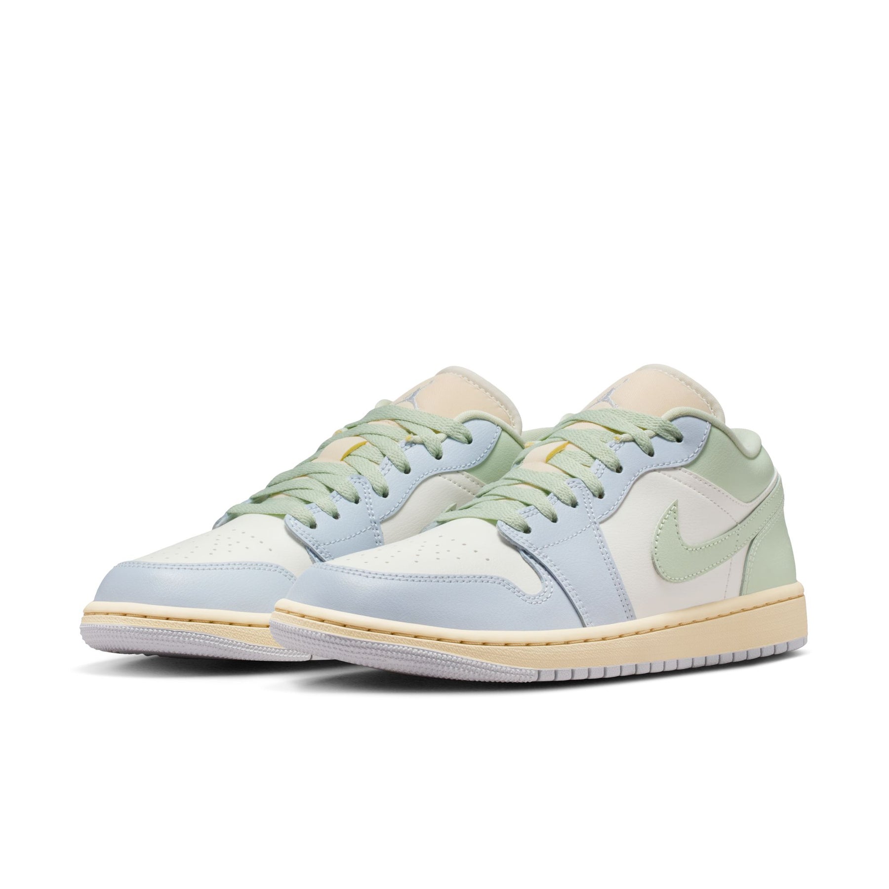 GIày Thể Thao Thời Trang Nữ Nike Wmns Air Jordan 1 Low