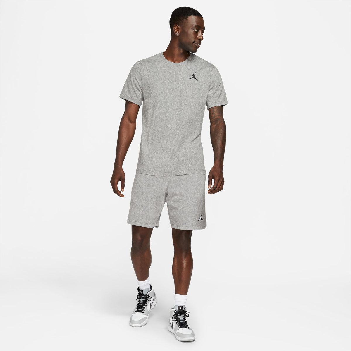 Áo Tay Ngắn Thể Thao Thời Trang Nam Nike M J Jumpman Emb Ss Crew