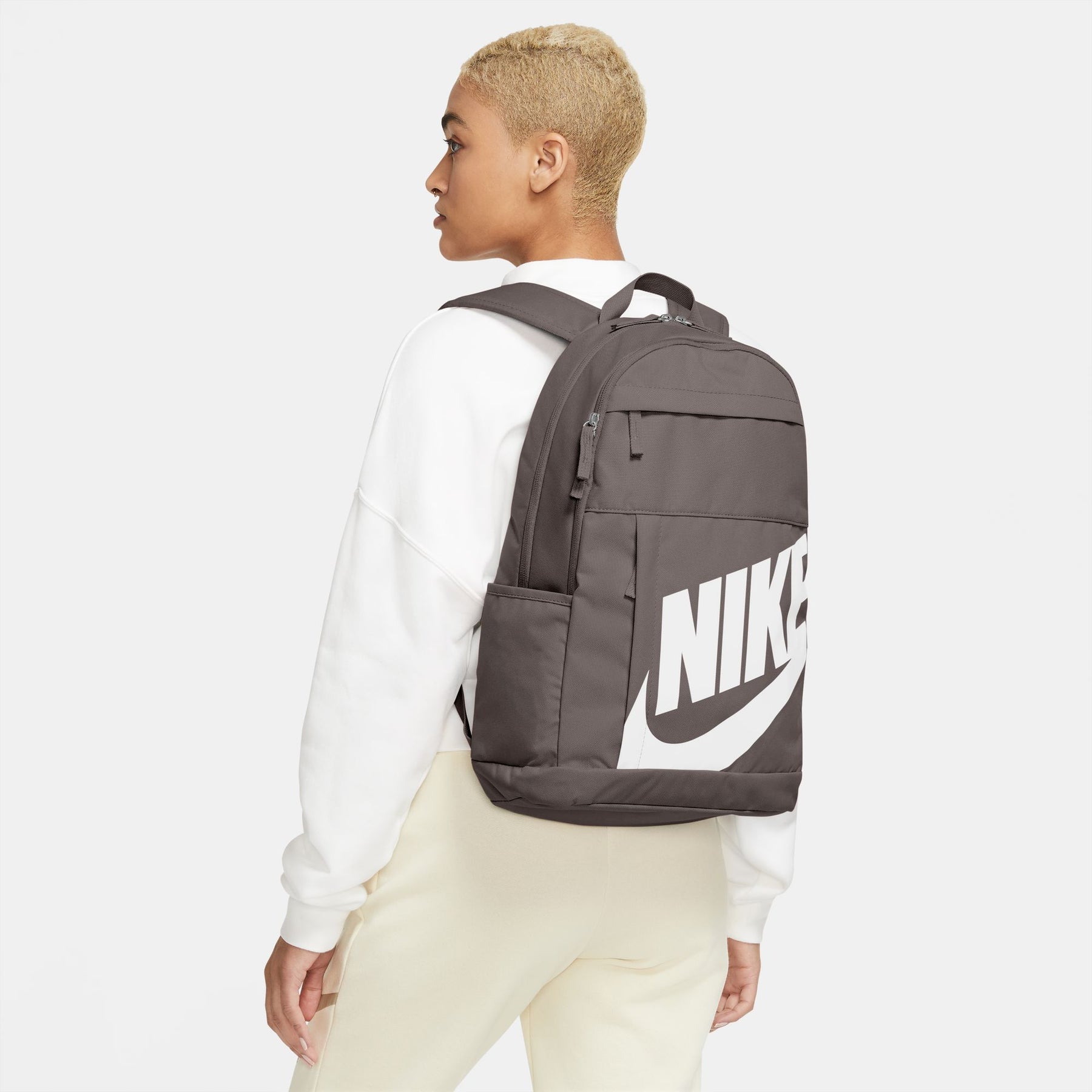 Ba Lô Thể Thao Unisex NIKE NK Elmntl Bkpk HBR