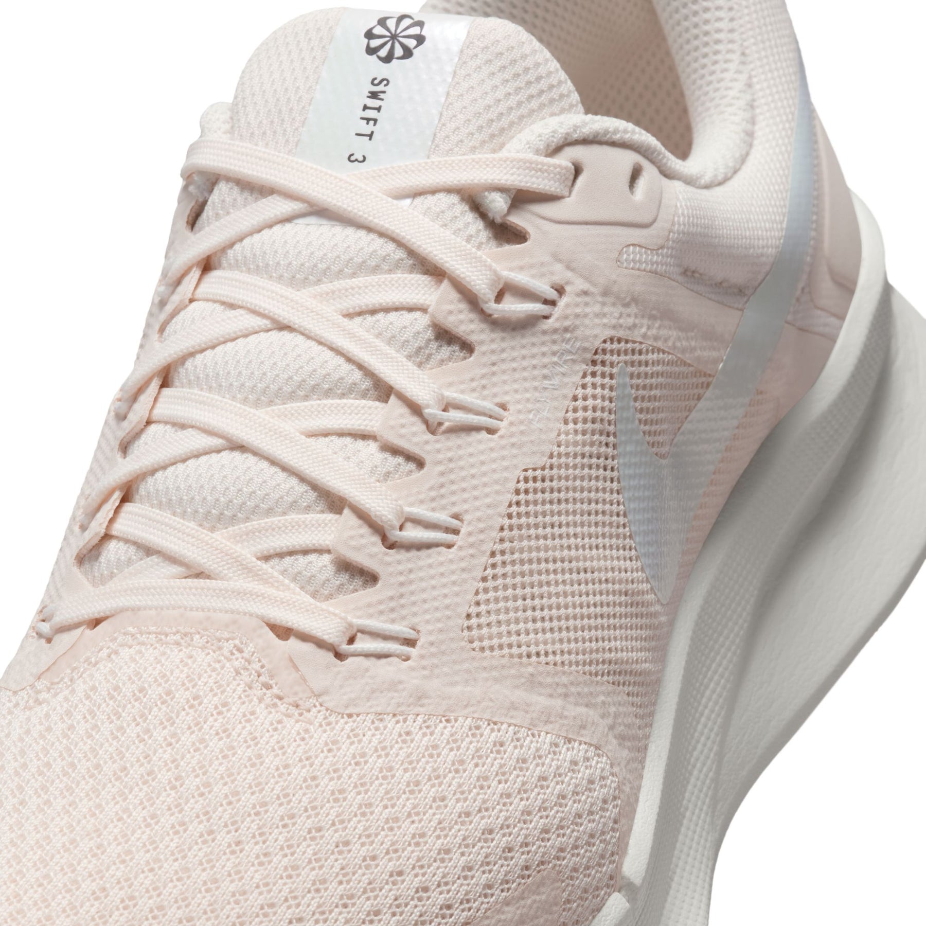 Giày Thể Thao Chạy Bộ Nữ Nike W Nike Run Swift 3