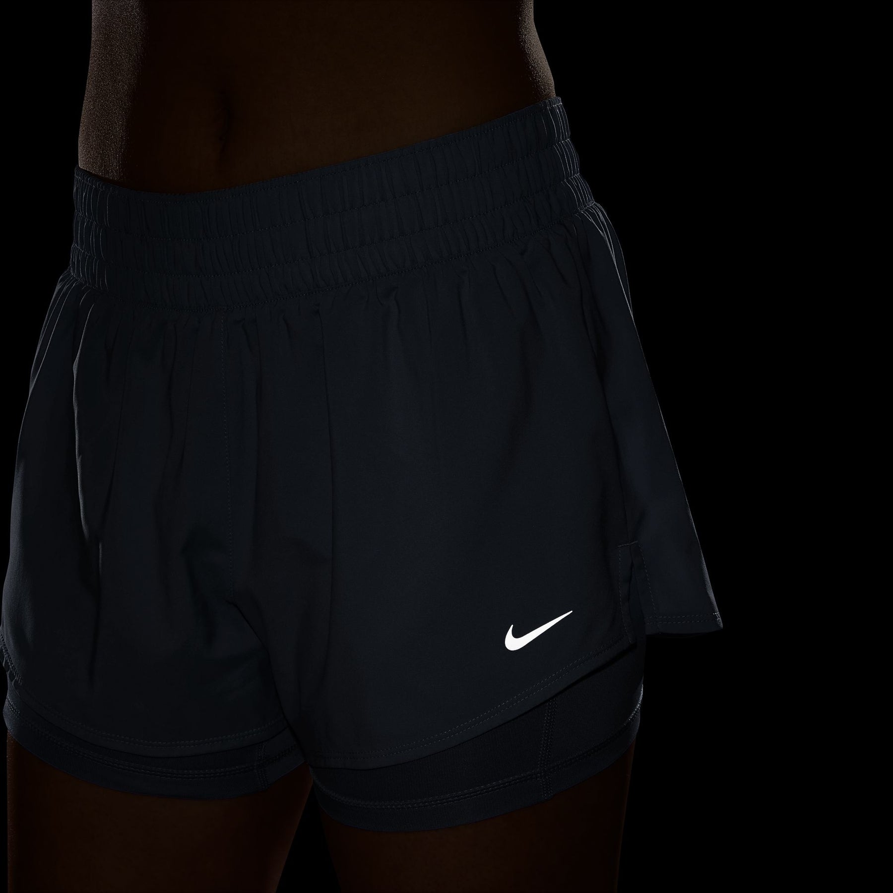 Quần Ngắn Thể Thao Tập Luyện Nữ Nike As W Nk One Df Mr 3In 2N1 Srt