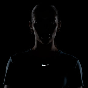 Áo Tay Ngắn Thể Thao Tập Luyện Nữ Nike As W Nk One Classic Df Ss Top