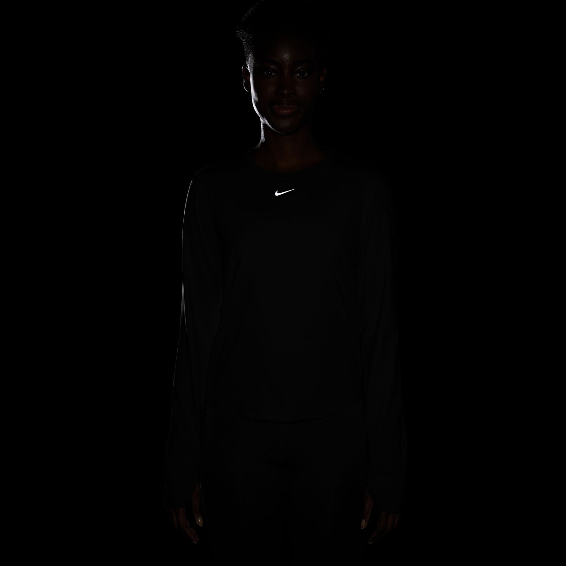 Áo Tay Dài Thể Thao Nữ Nike As W Nk One Classic Df Ls Top