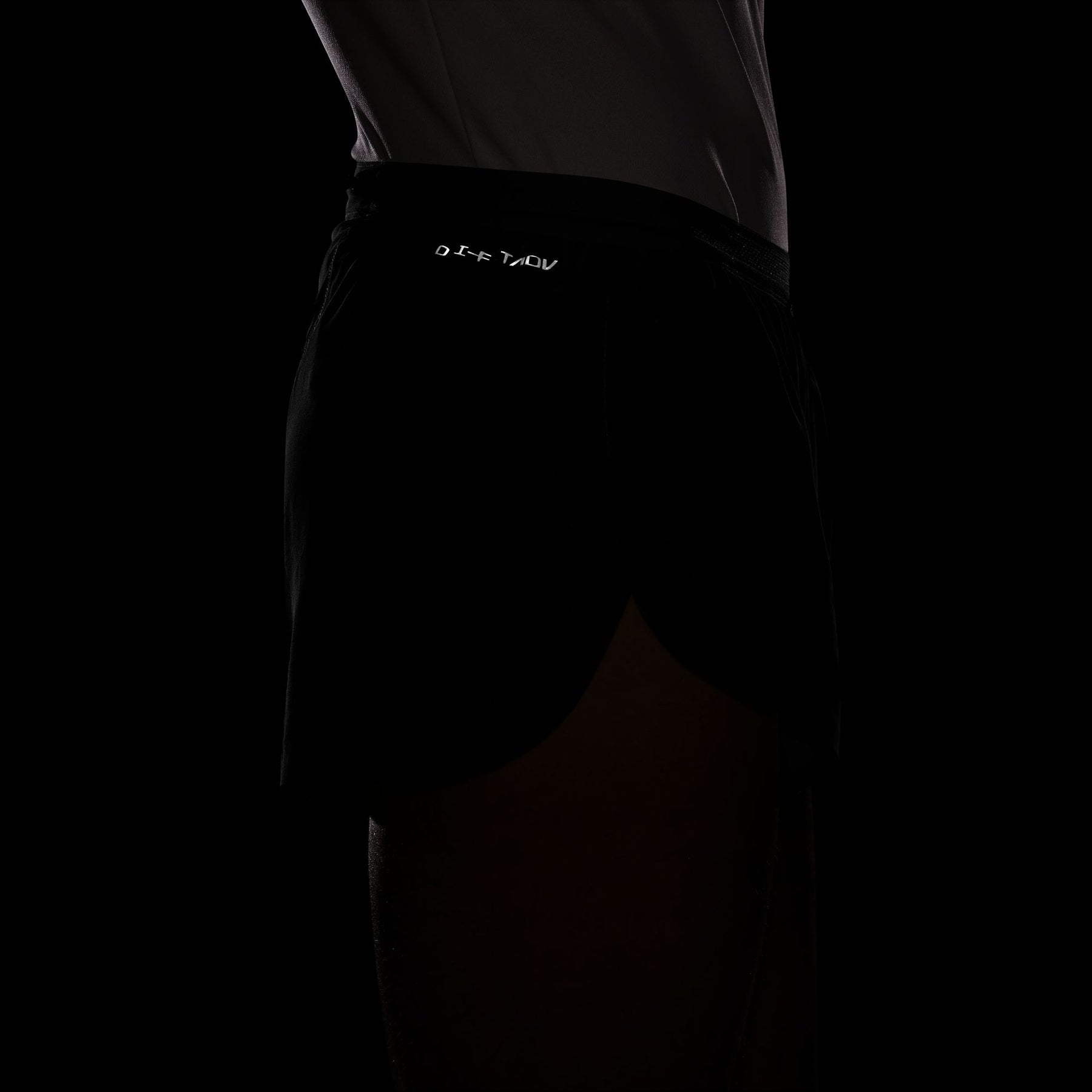 Quần Ngắn Thể Thao Chạy Bộ Nam Nike As M Nk Dfadv Aroswft 2Inbf Sh