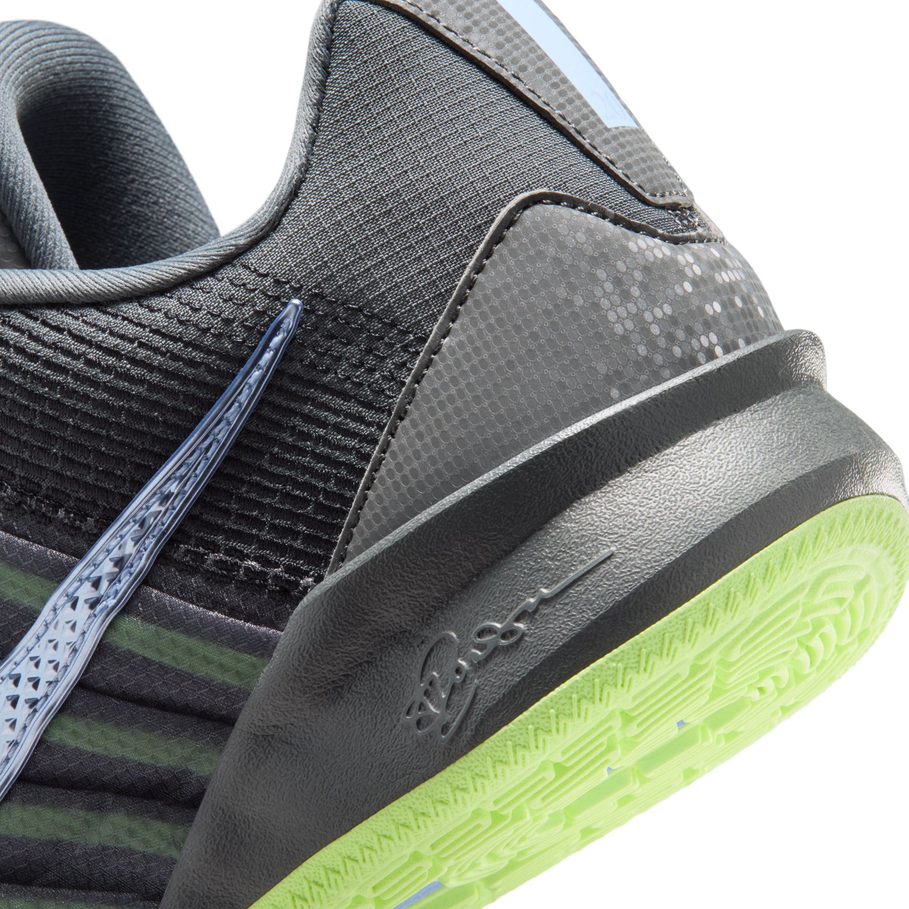 Giày Thể Thao Bóng Rổ Nữ Nike Sabrina 3 Ep