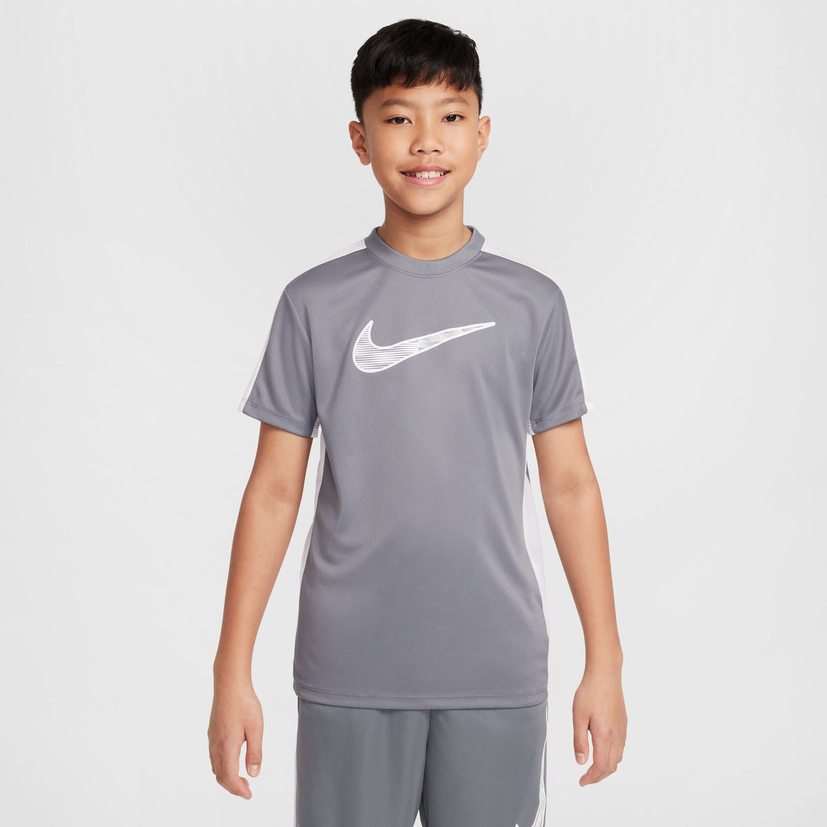 Áo Tay Ngắn Thể Thao Tập Luyện Trẻ Em Unisex Nike K Nk Df Trphy23 Ss Top Gx