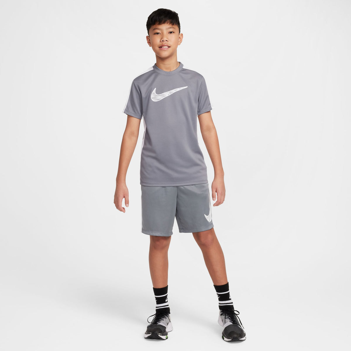 Áo Tay Ngắn Thể Thao Tập Luyện Trẻ Em Unisex Nike K Nk Df Trphy23 Ss Top Gx