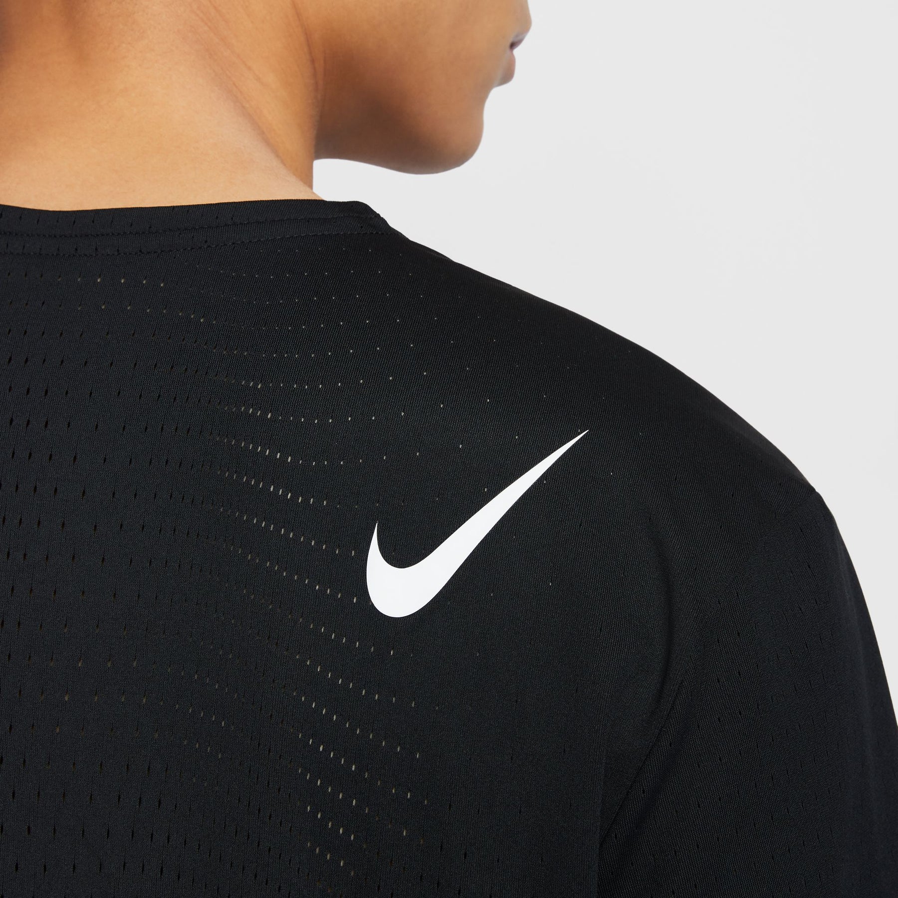 Áo Tay Ngắn Thể Thao Chạy Bộ Nam Nike As M Nk Dfadv Aroswft Ss Top