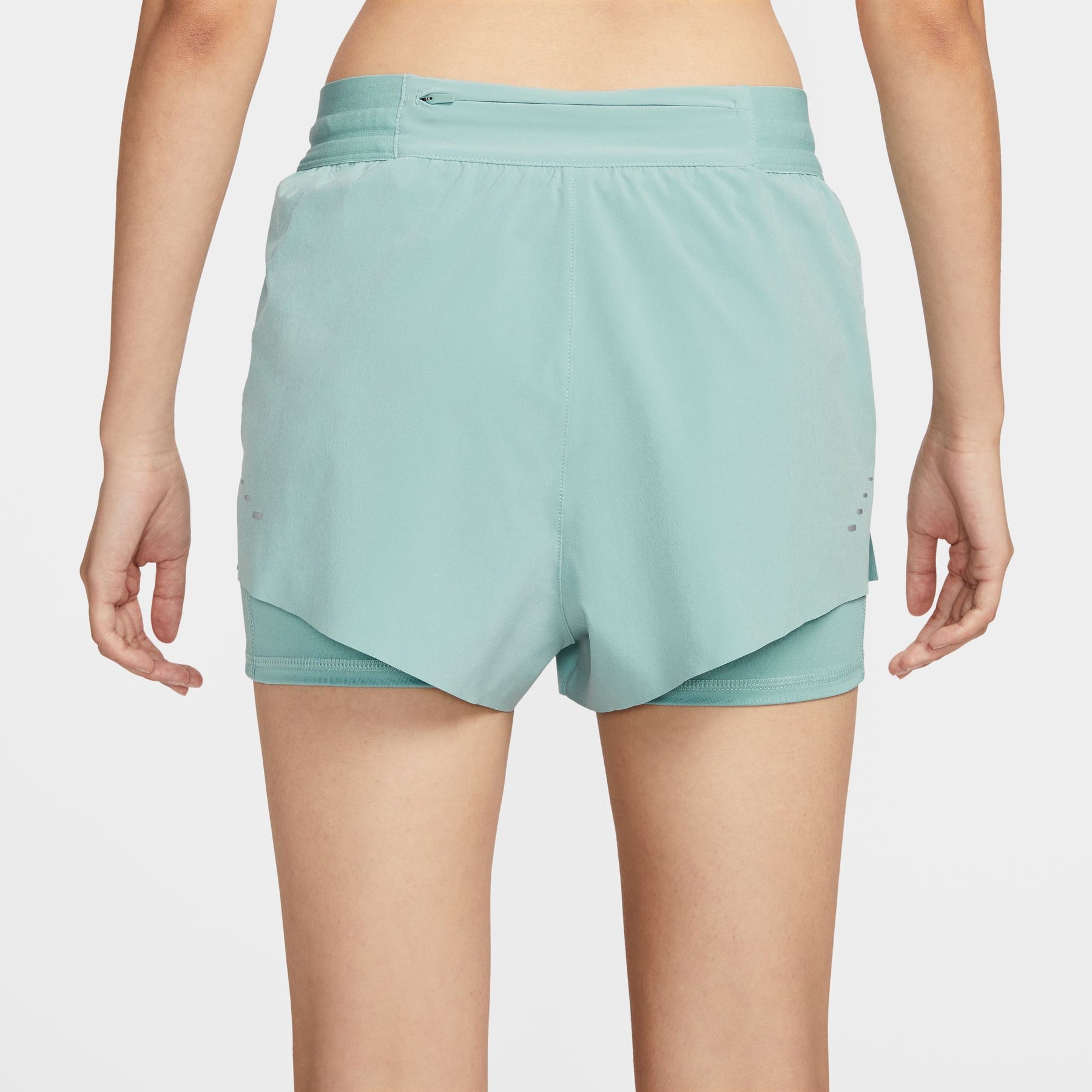 Quần Ngắn Thể Thao Chạy Bộ Nữ Nike As W Nk Swift Df Mr 2N1 Shrt