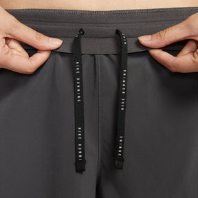 Quần Ngắn Thể Thao Chạy Bộ Nữ Nike As W Nk Swift Df Mr 2N1 Shrt