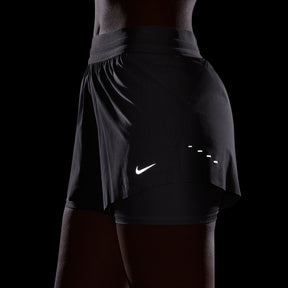 Quần Ngắn Thể Thao Chạy Bộ Nữ Nike As W Nk Swift Df Mr 2N1 Shrt