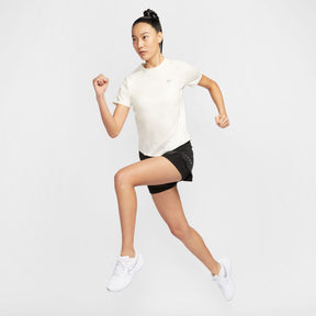 Áo Tay Ngắn Thể Thao Chạy Bộ Nữ Nike As W Nk Swift Df Ss Top