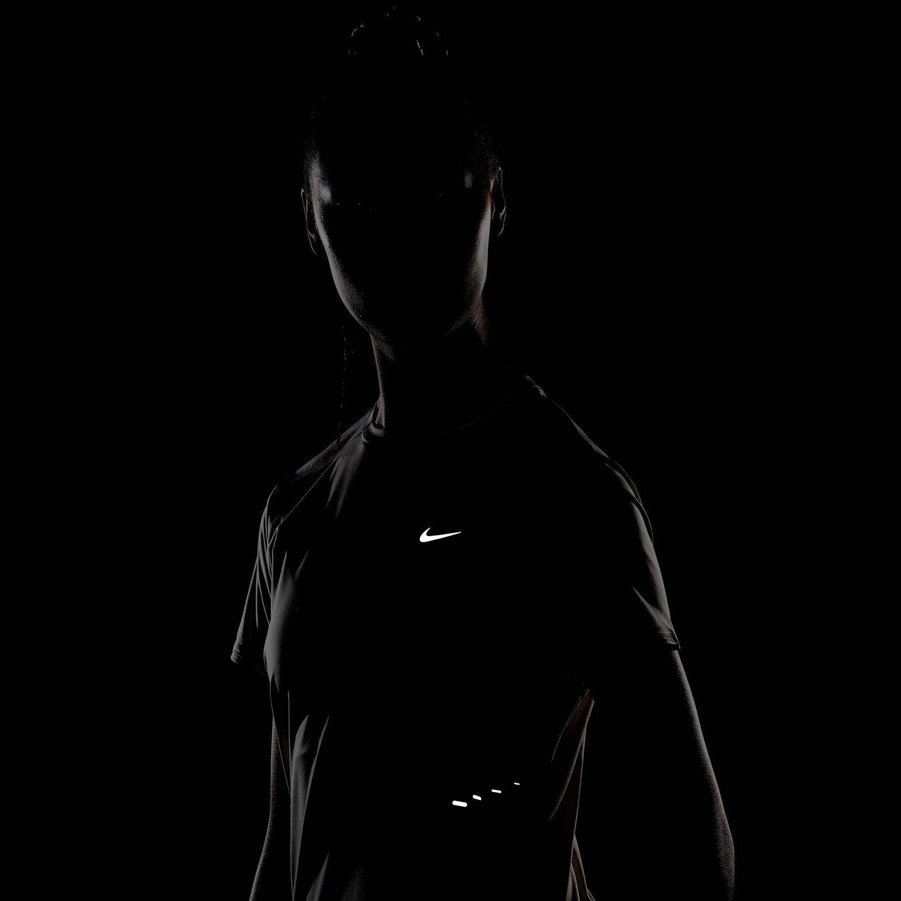 Áo Tay Ngắn Thể Thao Chạy Bộ Nữ Nike As W Nk Swift Df Ss Top