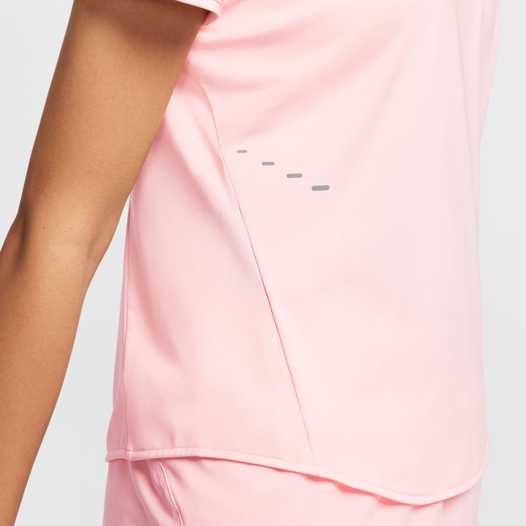 Áo Tay Ngắn Thể Thao Chạy Bộ Nữ Nike As W Nk Swift Df Ss Top