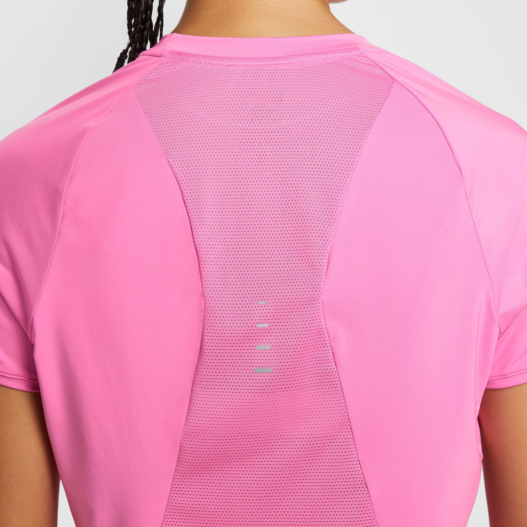 Áo Tay Ngắn Thể Thao Chạy Bộ Nữ Nike As W Nk Swift Df Ss Top