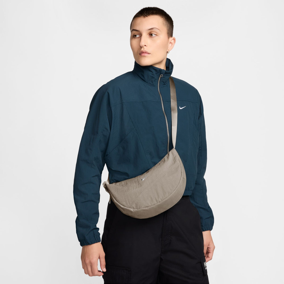 Túi Thể Thao Thời Trang Unisex Nike Nk Aura Crescent Crossbody