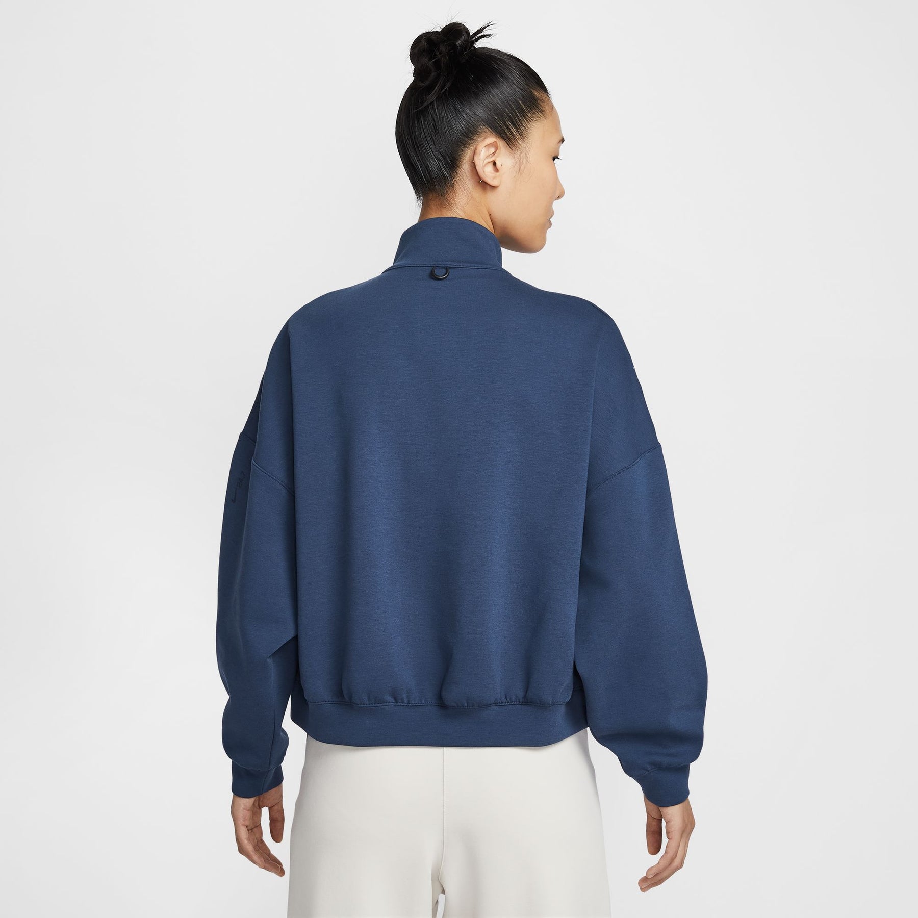 Áo Khoác Thể Thao Tập Luyện Nữ Nike As W Nk 24.7 Df Hz Top Soft