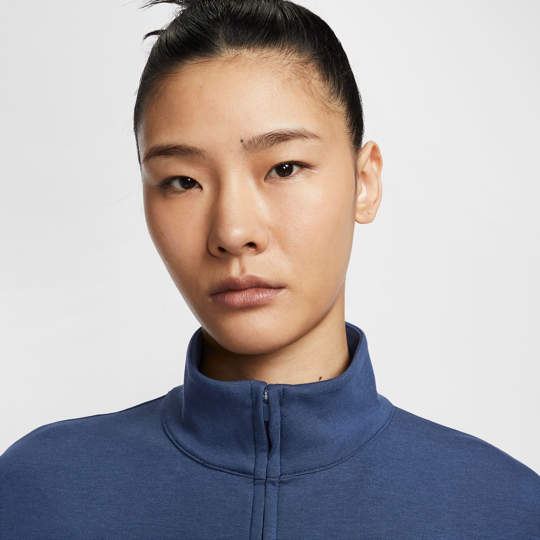 Áo Khoác Thể Thao Tập Luyện Nữ Nike As W Nk 24.7 Df Hz Top Soft