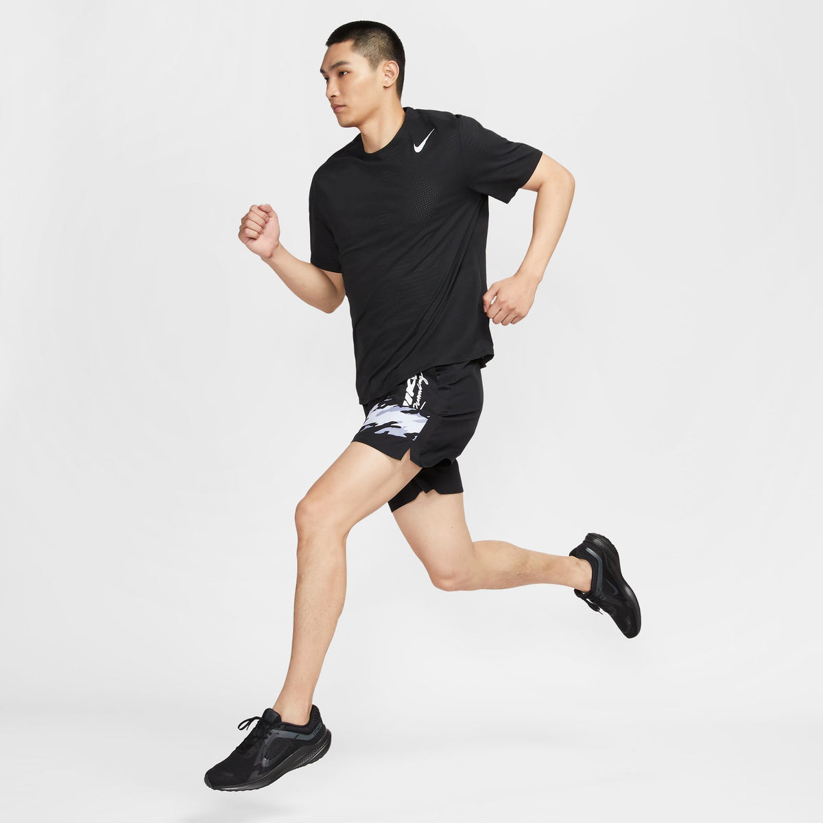 Quần Ngắn Thể Thao Chạy Bộ Nam Nike As M Nk Df Rn Enrgy Chlngr 7Bf