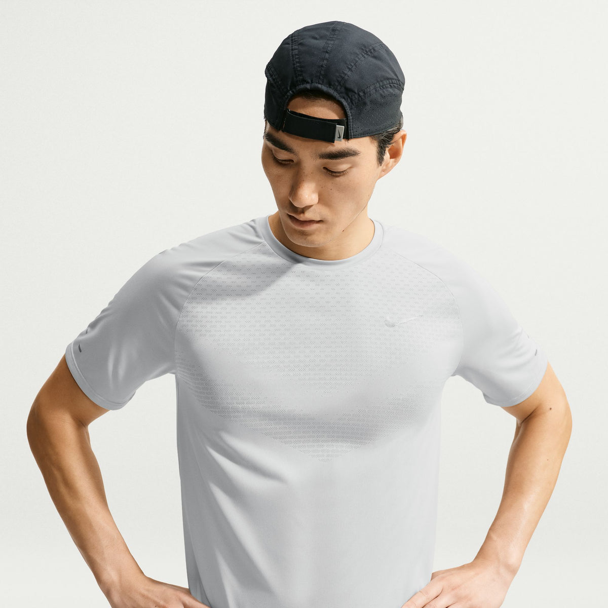 Áo Tay Ngắn Thể Thao Chạy Bộ Nam Nike As M Nk Dfadv Stride Ss Top