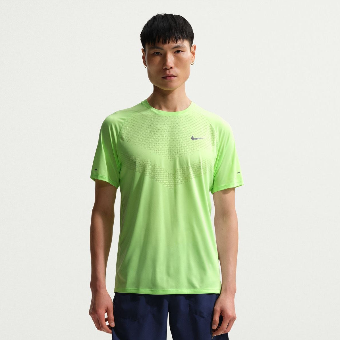 Áo Tay Ngắn Thể Thao Chạy Bộ Nam Nike As M Nk Dfadv Stride Ss Top