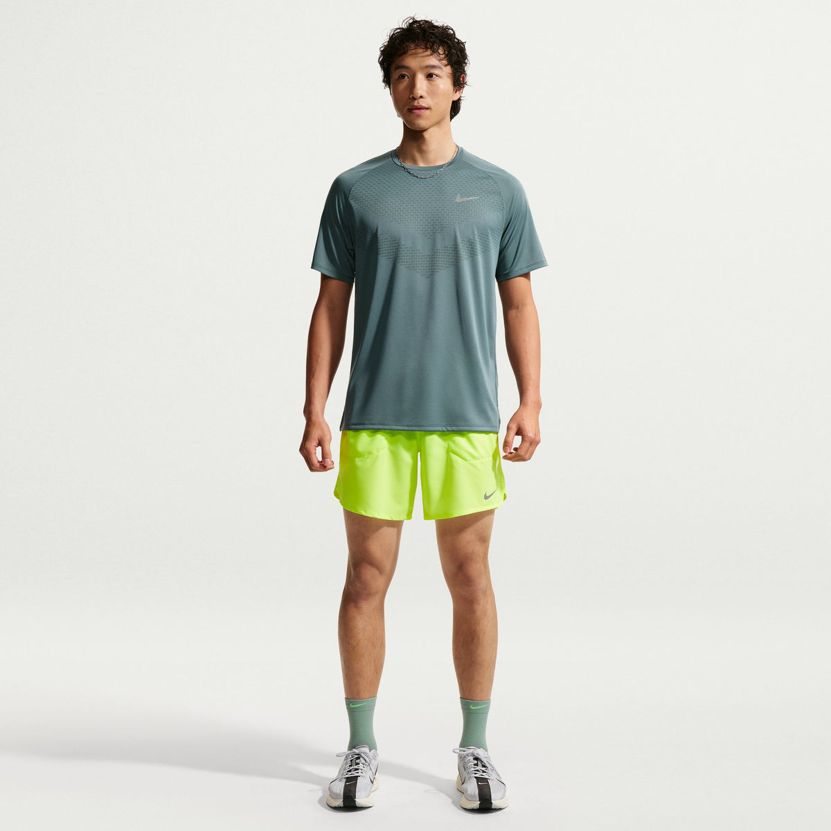 Áo Tay Ngắn Thể Thao Chạy Bộ Nam Nike As M Nk Dfadv Stride Ss Top