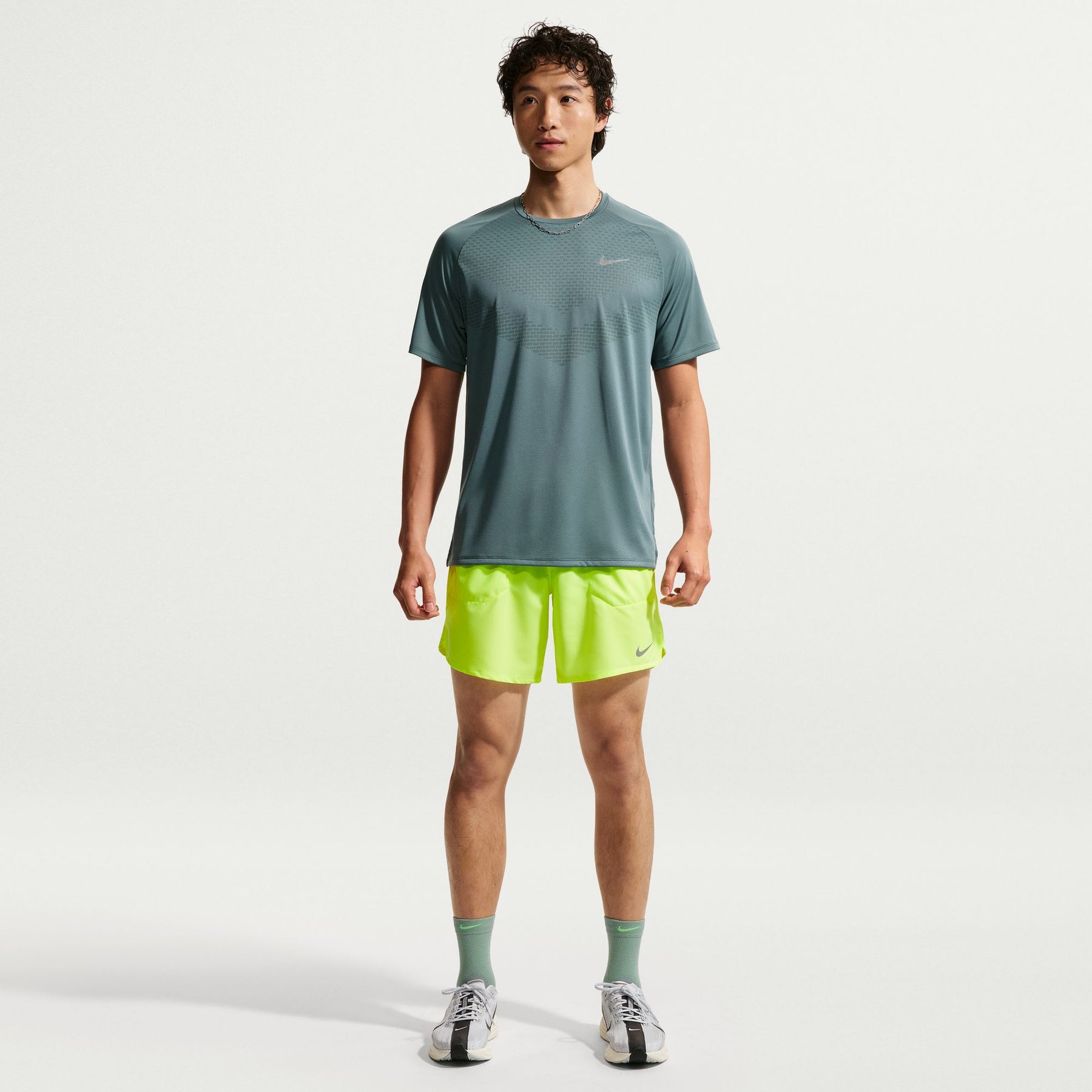Áo Tay Ngắn Thể Thao Chạy Bộ Nam Nike As M Nk Dfadv Stride Ss Top