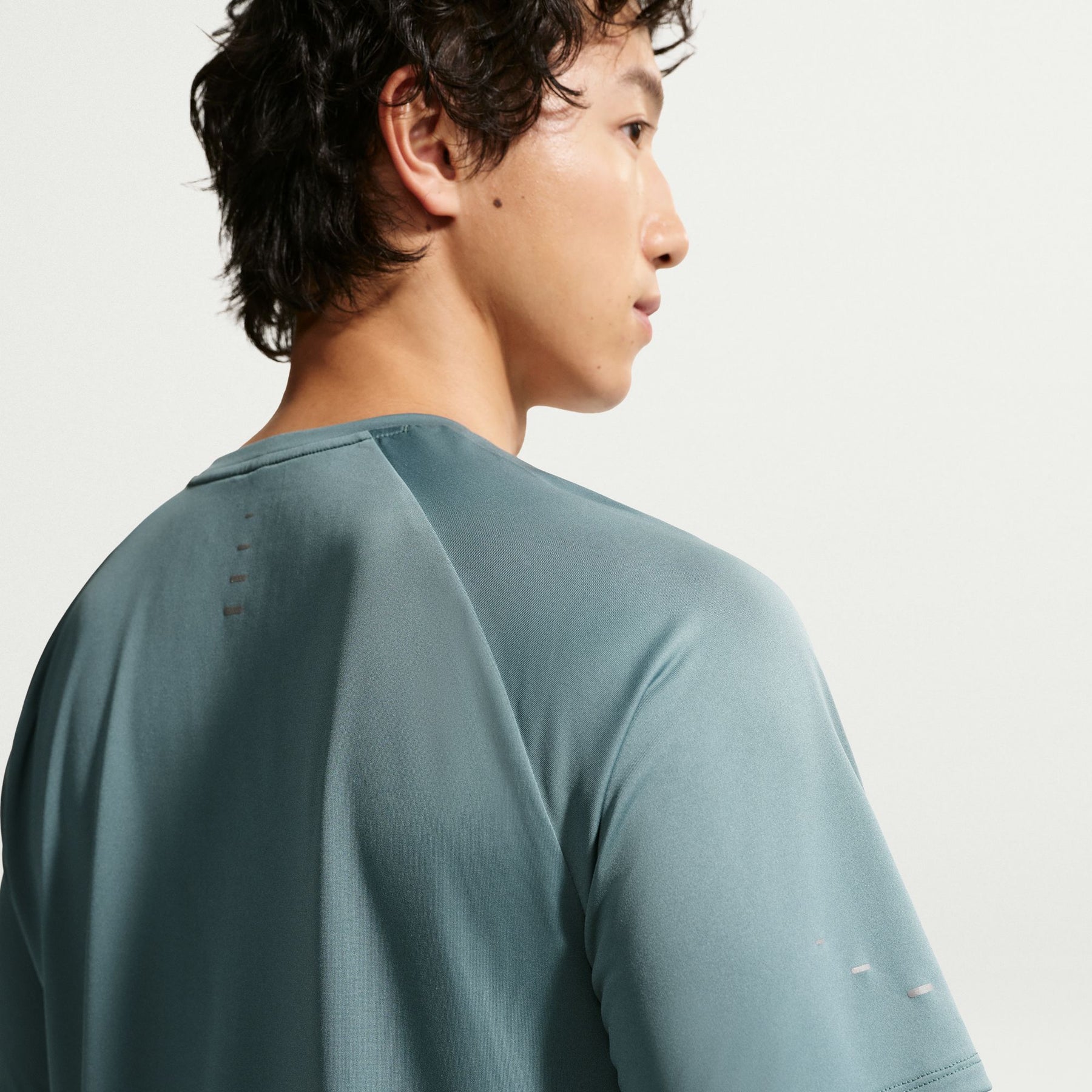 Áo Tay Ngắn Thể Thao Chạy Bộ Nam Nike As M Nk Dfadv Stride Ss Top