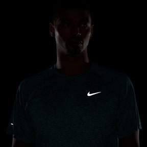 Áo Tay Ngắn Thể Thao Chạy Bộ Nam Nike As M Nk Dfadv Stride Ss Top
