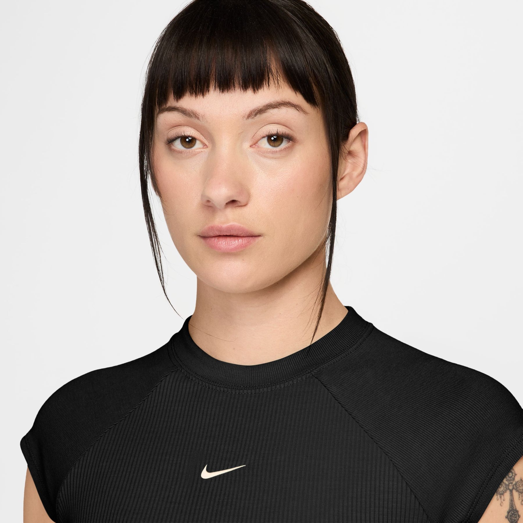 Áo Tay Ngắn Thể Thao Thời Trang Nữ Nike As W Nsw Chill Knit Rib Ss Top