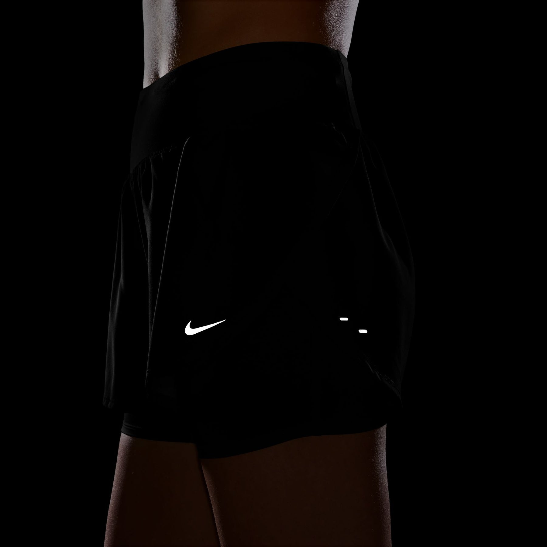 Quần Ngắn Thể Thao Chạy Bộ Nữ Nike As W Nk Flow Df Hr 2N1 Shrt